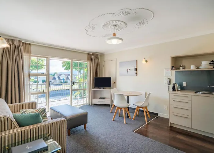 Silver Fern & Motel