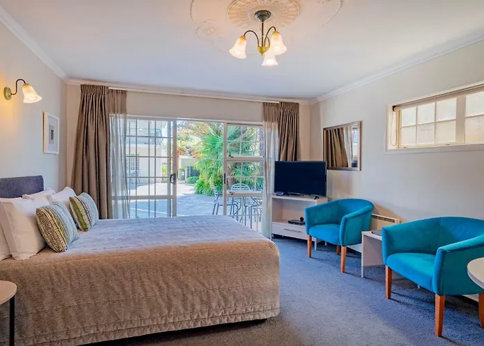 Motel Silver Fern &