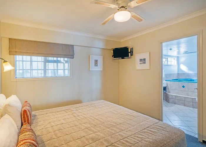 Motel Silver Fern & 5*